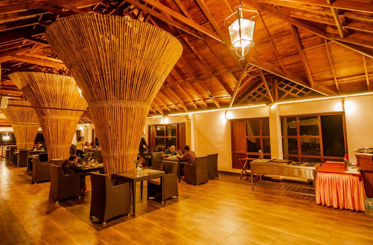Southern Panorama Indriya Resorts & Spa ムンナール エクステリア 写真